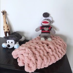 Chunky arm knit baby blanket swaddle